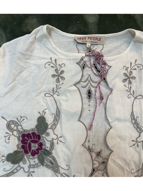 Free People - Valencia Bed Jacket - Picture 3 of 9